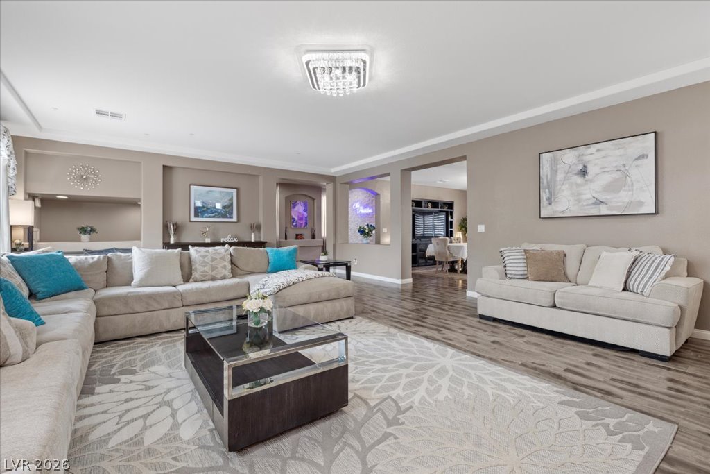 5493 Ledgewood Creek Avenue, Las Vegas 89141