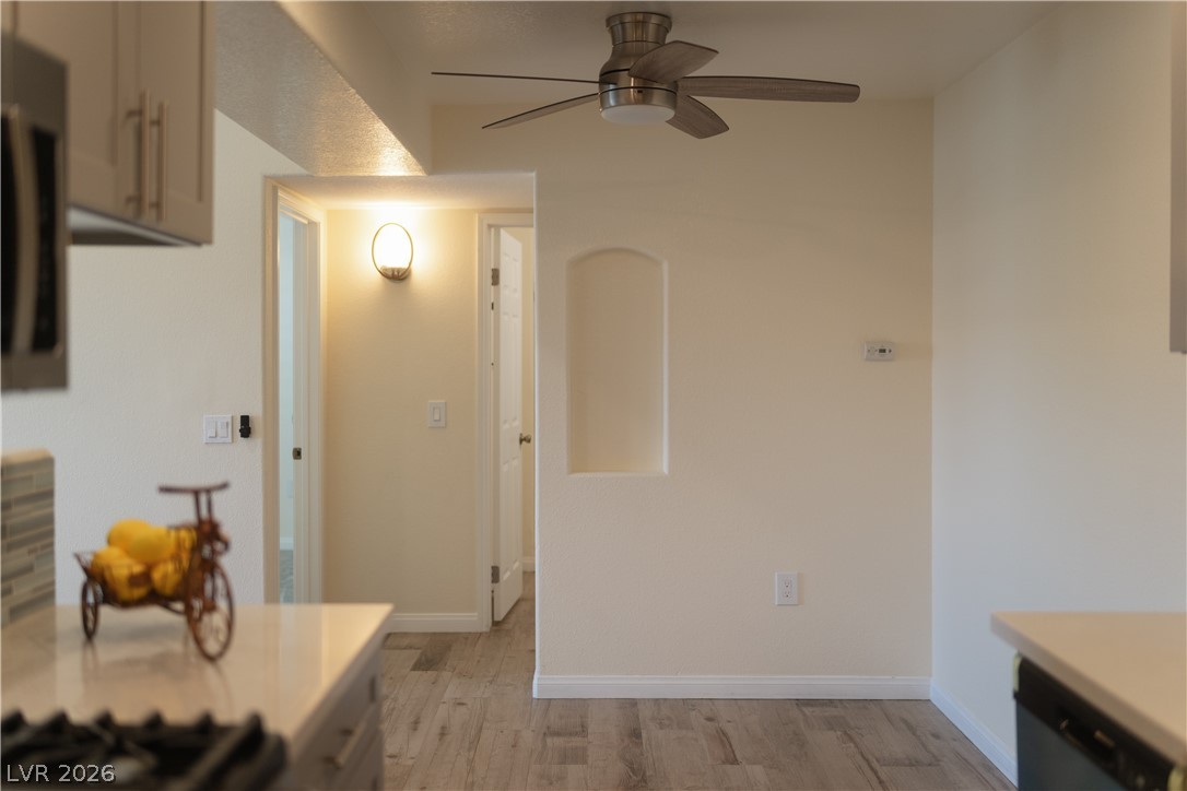 Photo 9 of 34, 3318 N DECATUR Boulevard #2143