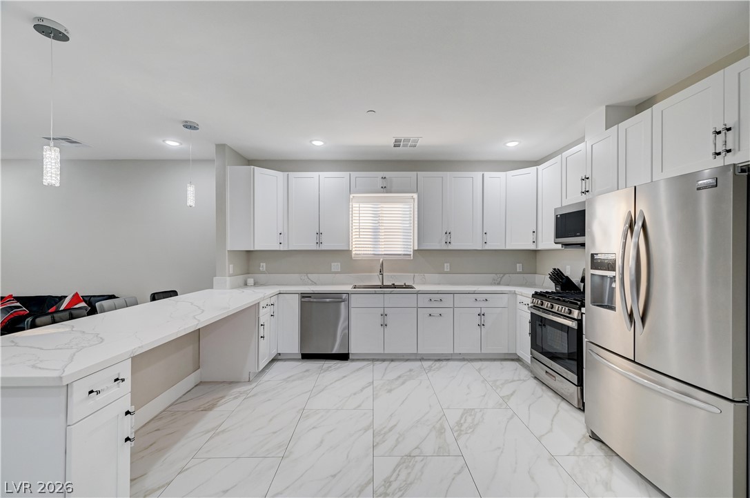 Photo 6 of 47, 6132 Glacier Avenue