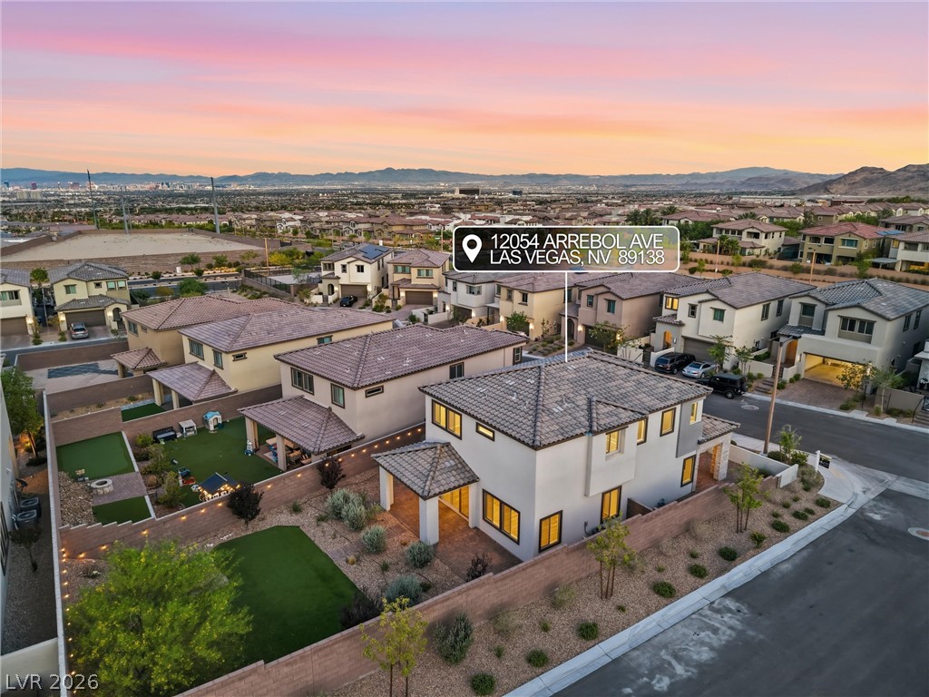 Photo 4 of 12054 Arrebol Avenue