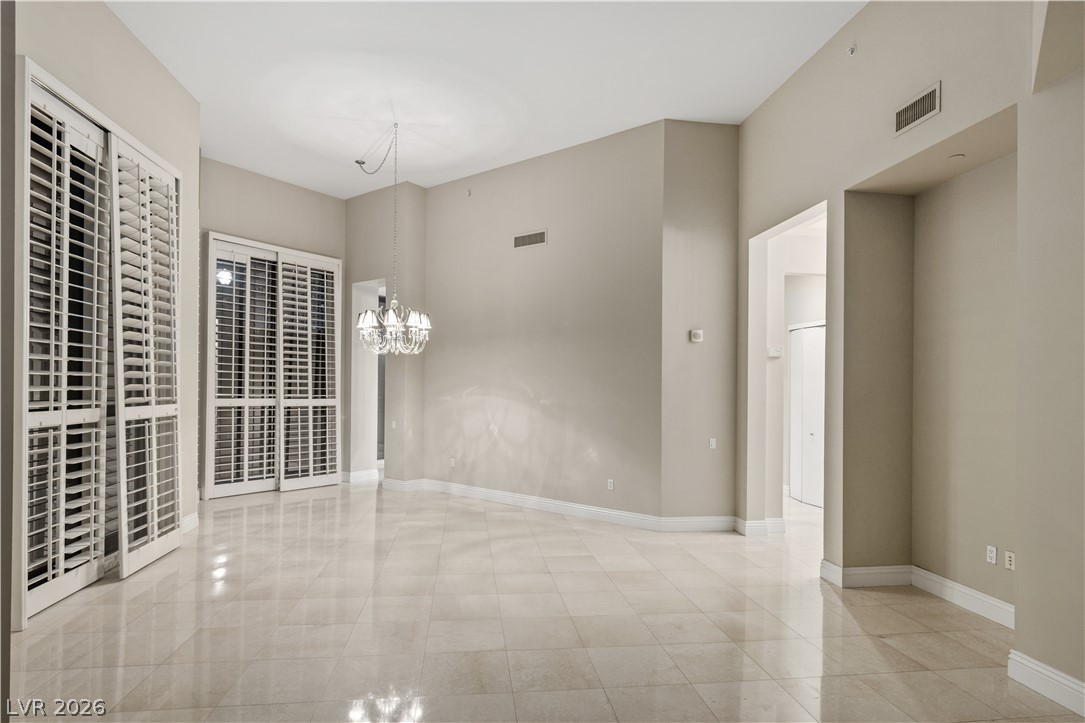 2747 Paradise Road #106, Las Vegas 89109