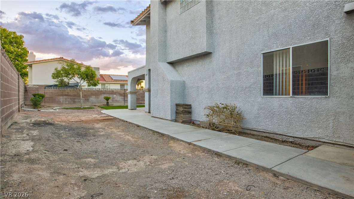 Photo 34 of 38, 8640 Blissville Avenue