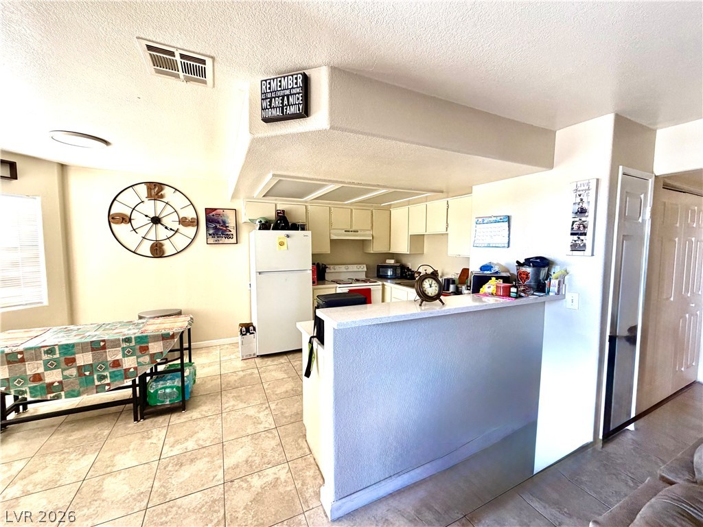 Photo 14 of 21, 2201 James Bilbray Drive