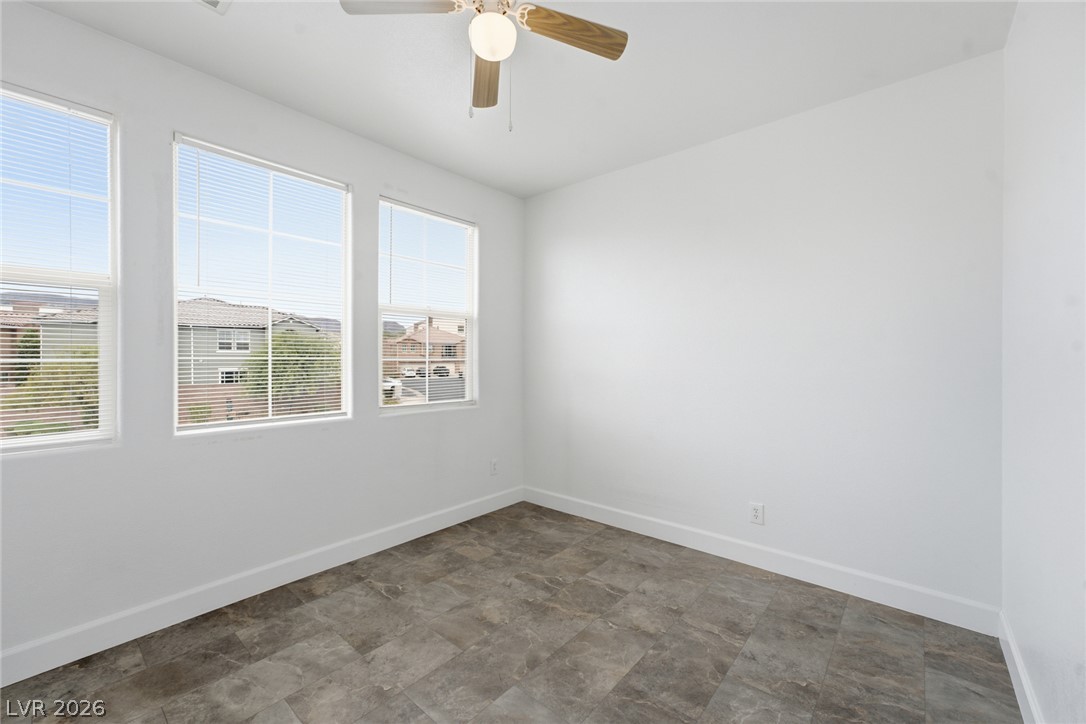 Photo 18 of 42, 1358 Crystal Hill Lane #3