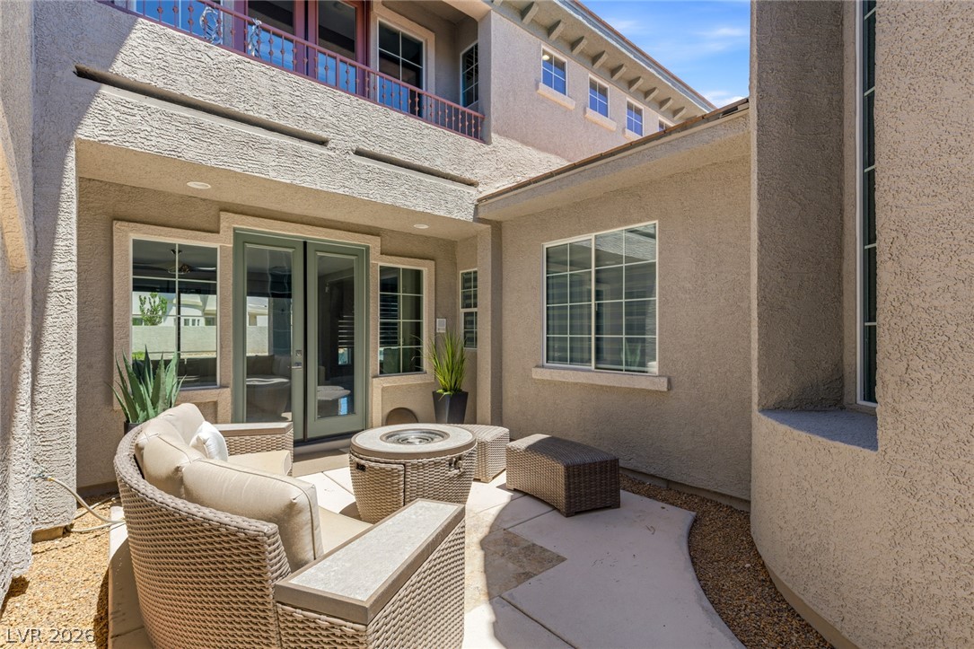 Photo 4 of 3552 Coventry Gardens Drive