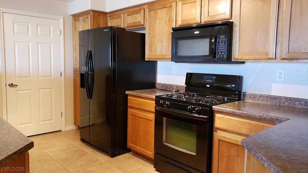 Photo 6 of 22, 8777 W Maule Avenue #2128