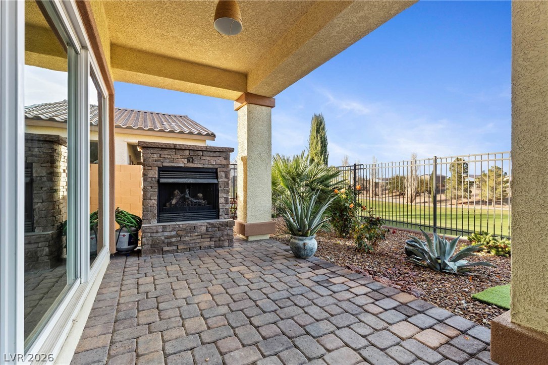 Photo 32 of 56, 5524 E San Pietro Drive