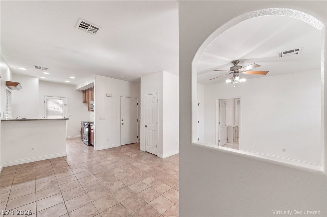 Photo 8 of 28, 9838 Hanover Grove Avenue