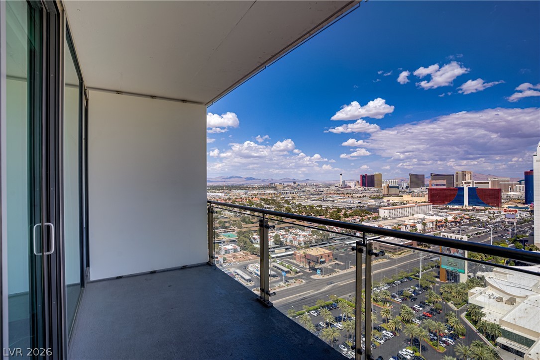 Photo 18 of 21, 4381 W Flamingo Road #27308