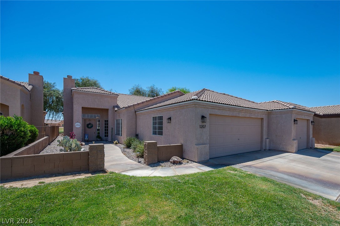 1207 Golf Club Drive, Laughlin 89029