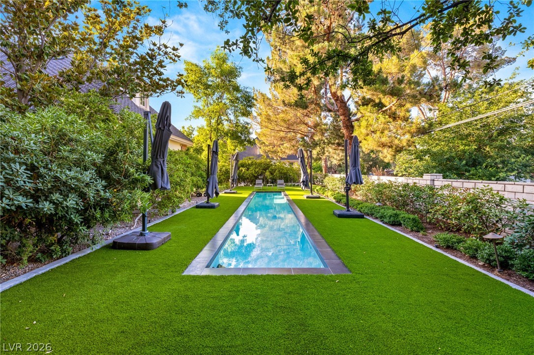 3001 Astoria Pines Circle, Las Vegas 89107
