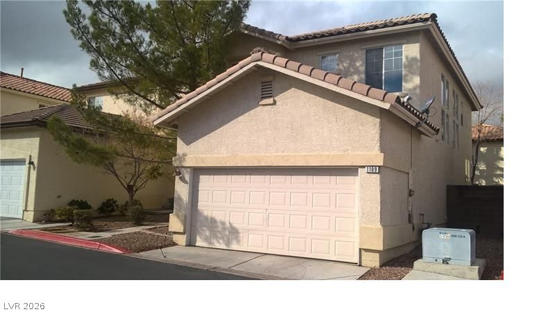 Photo 2 of 1109 Storke Lane
