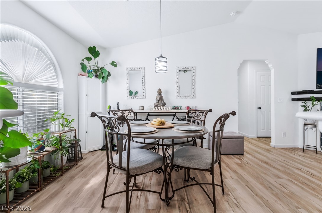 Photo 19 of 35, 6808 Elm Creek Drive #201