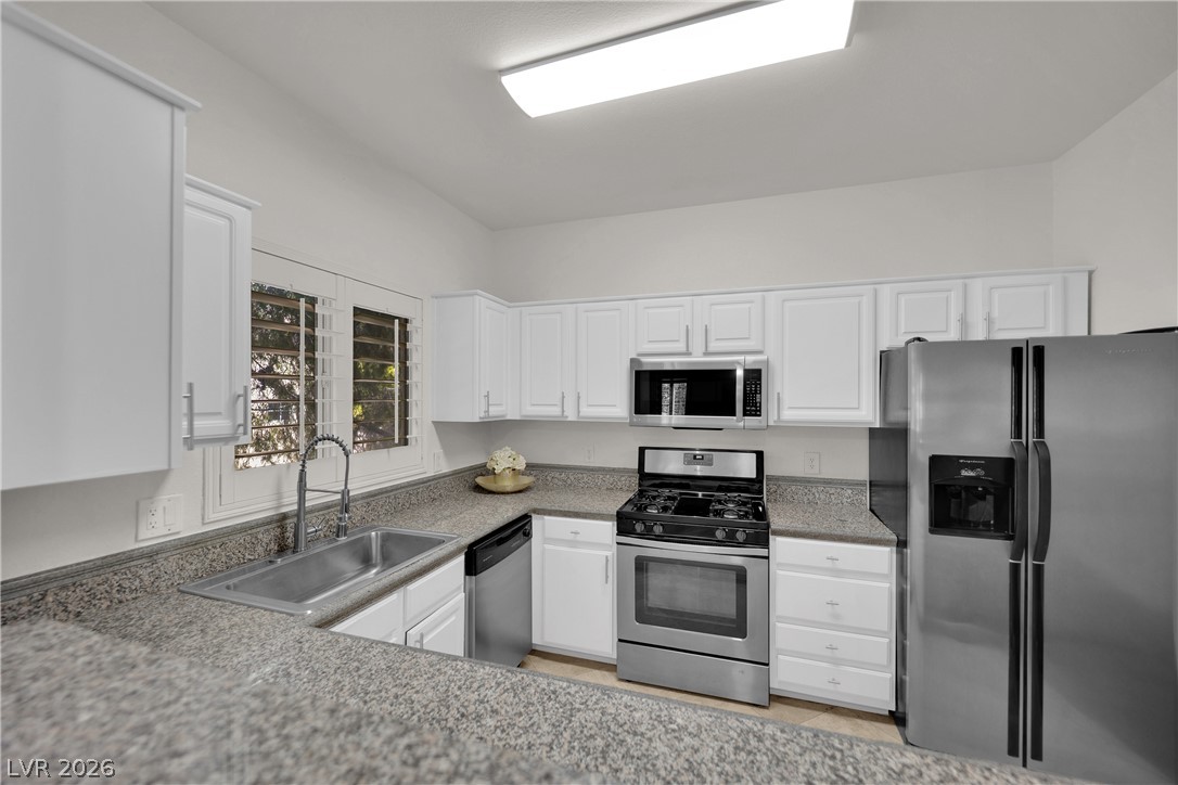 Photo 13 of 41, 5250 S Rainbow Boulevard #2057
