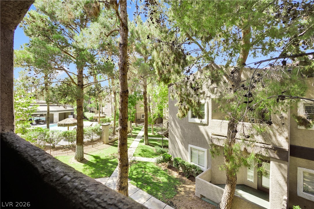 Photo 26 of 41, 5250 S Rainbow Boulevard #2057