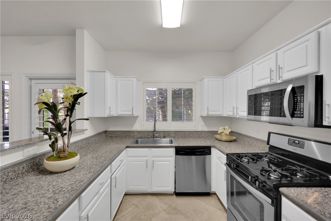 Photo 12 of 41, 5250 S Rainbow Boulevard #2057