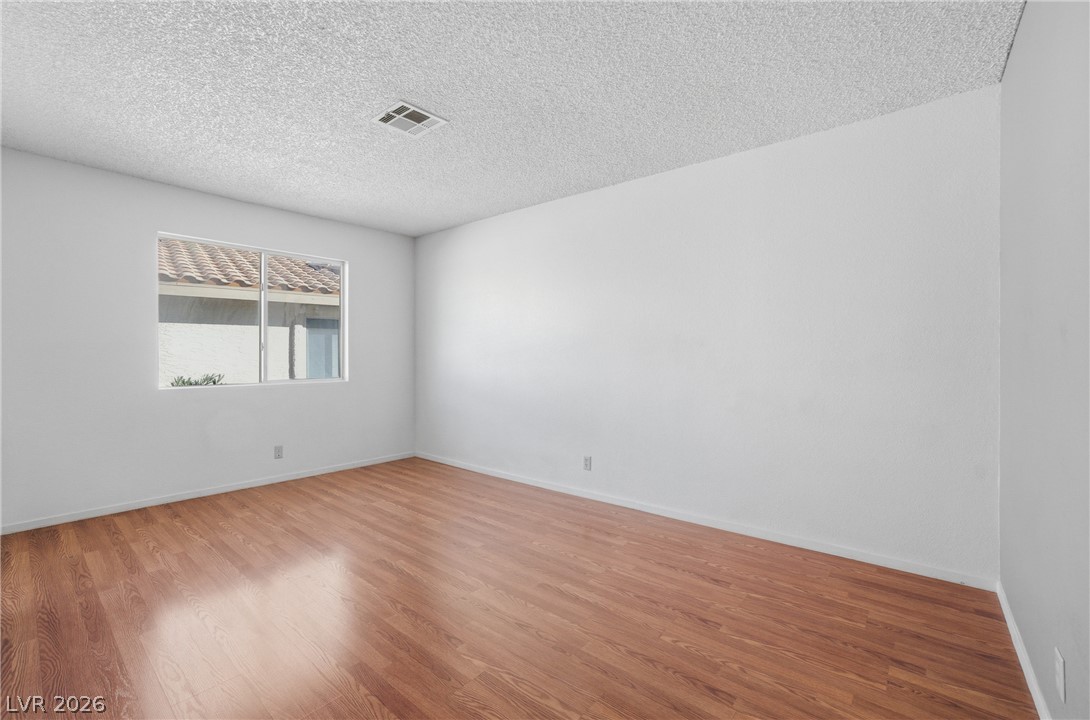 Photo 4 of 945 Falconhead Lane #201