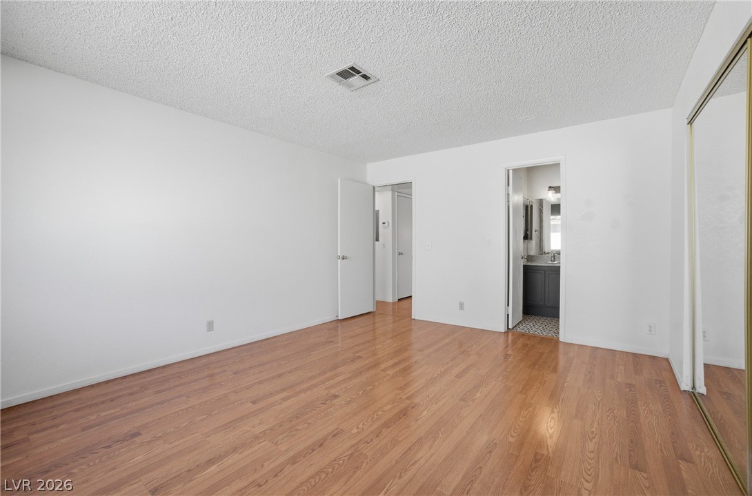 Photo 7 of 19, 945 Falconhead Lane #201