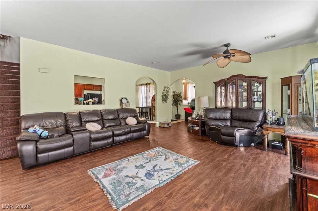 Photo 4 of 2640 La Mata Street