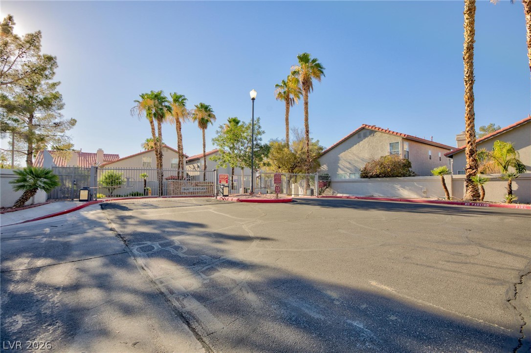 Photo 31 of 36, 2246 Ramsgate Drive #0
