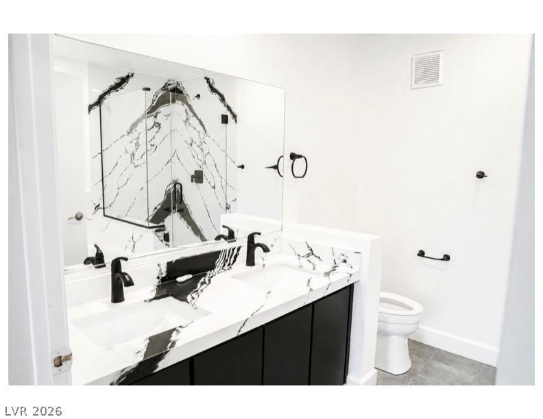 Photo 12 of 25, 7900 Foxwood Place #102