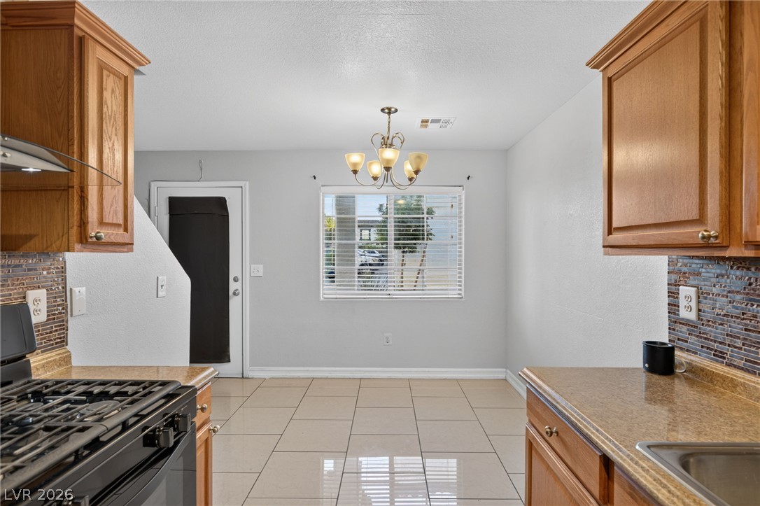 Photo 4 of 5330 E Charleston Boulevard #20