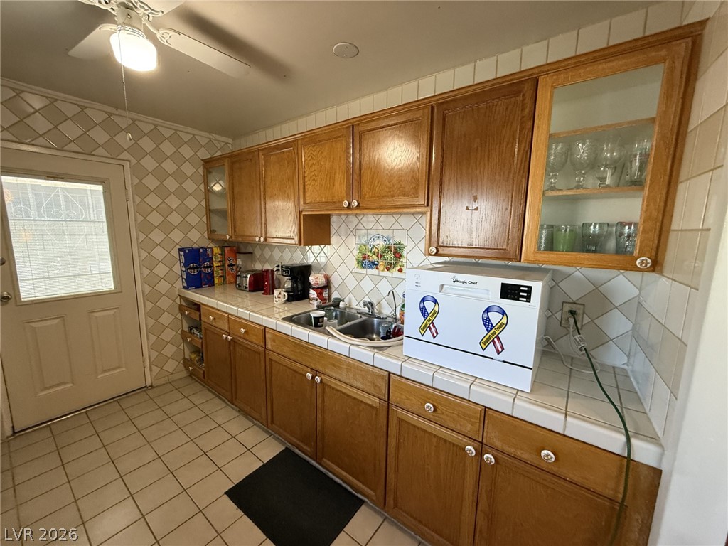 Photo 6 of 31, 4567 S Nellis Boulevard