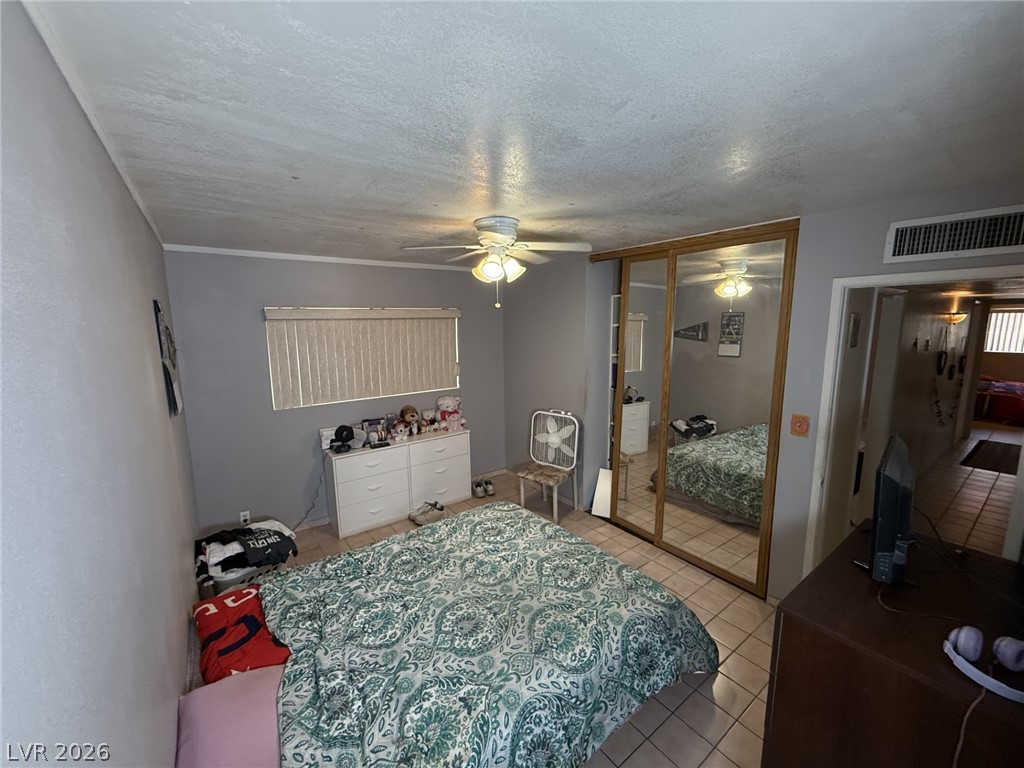 Photo 19 of 31, 4567 S Nellis Boulevard