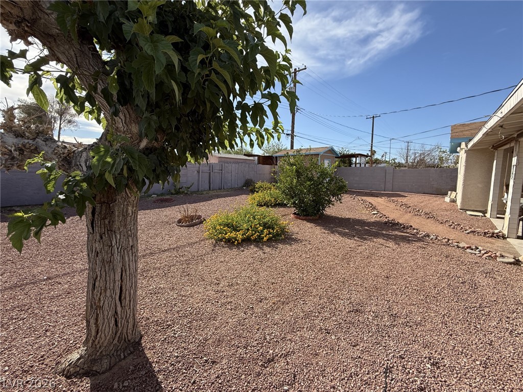 Photo 25 of 31, 4567 S Nellis Boulevard