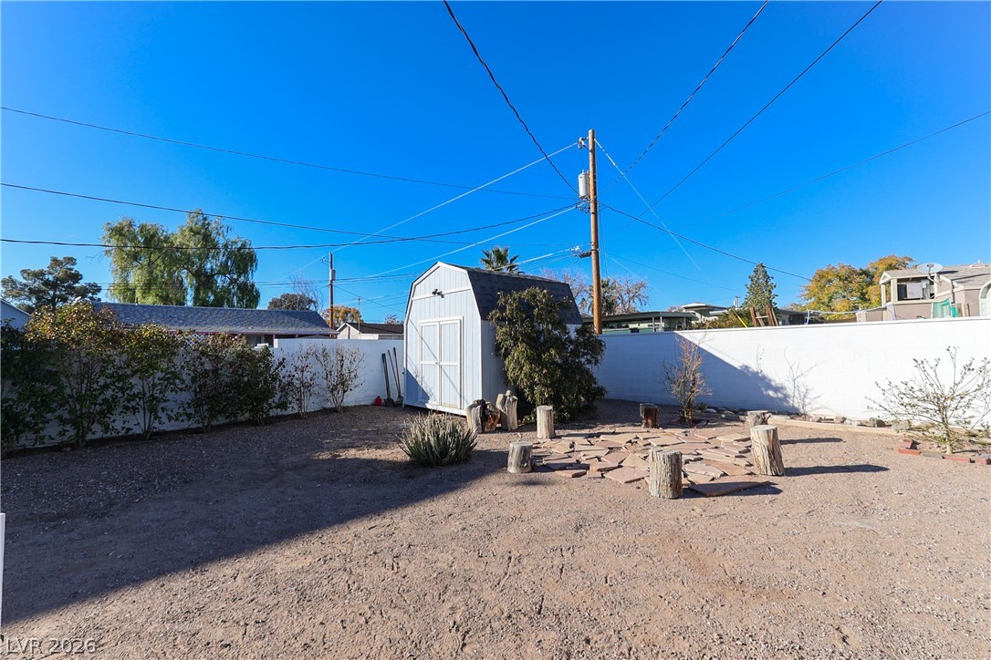 Photo 13 of 36, 616 6th Street