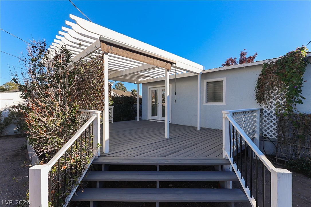 Photo 18 of 36, 616 6th Street