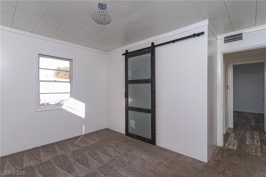 Photo 33 of 36, 616 6th Street