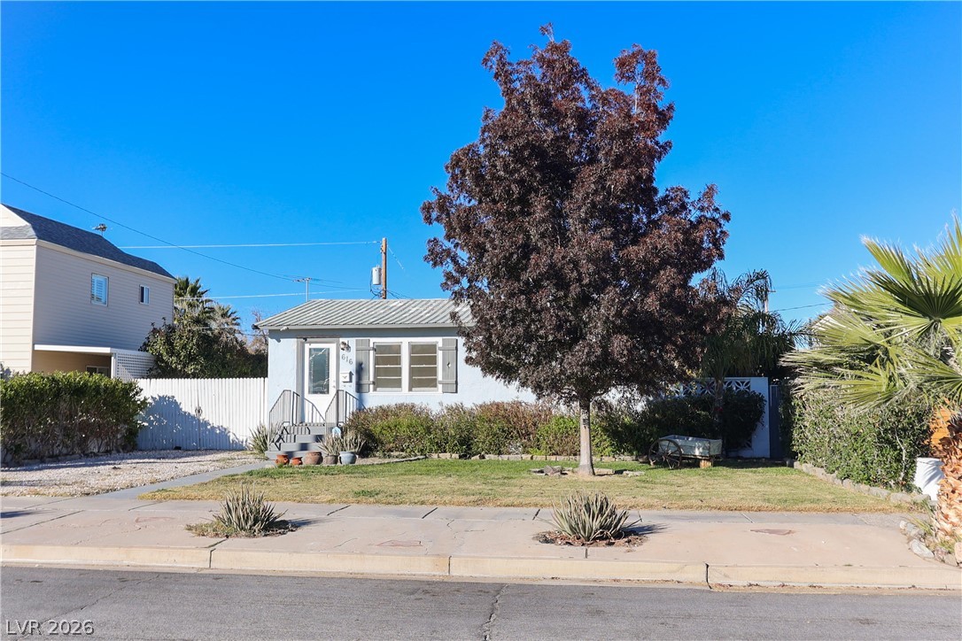 Photo 5 of 616 6th Street