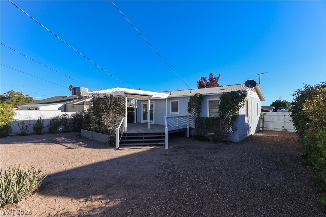 Photo 8 of 36, 616 6th Street