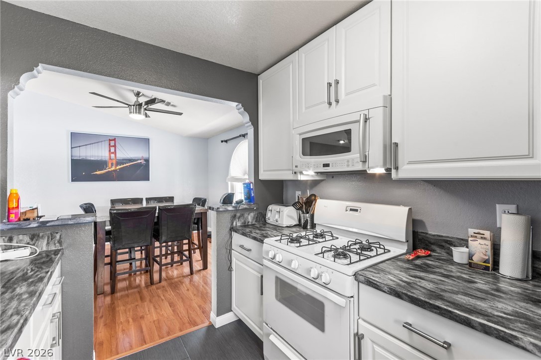 Photo 19 of 36, 6832 Elm Creek Drive #204