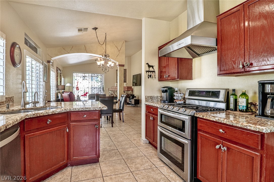 Photo 4 of 5752 Shermer Court