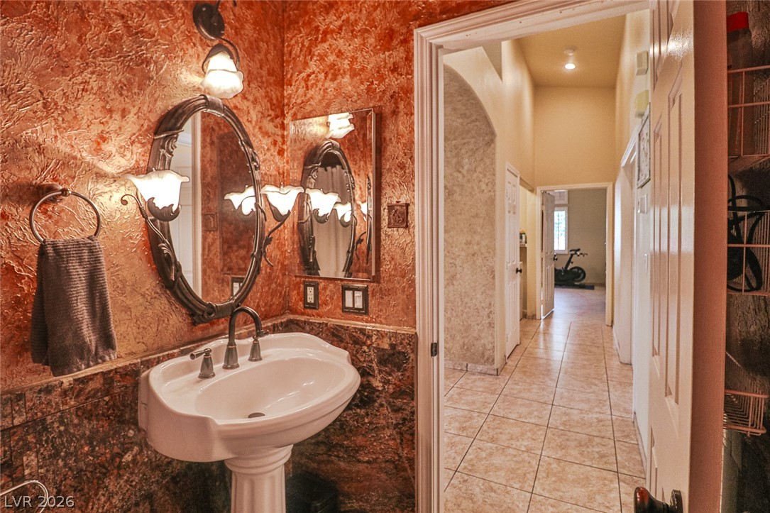 Photo 5 of 5752 Shermer Court