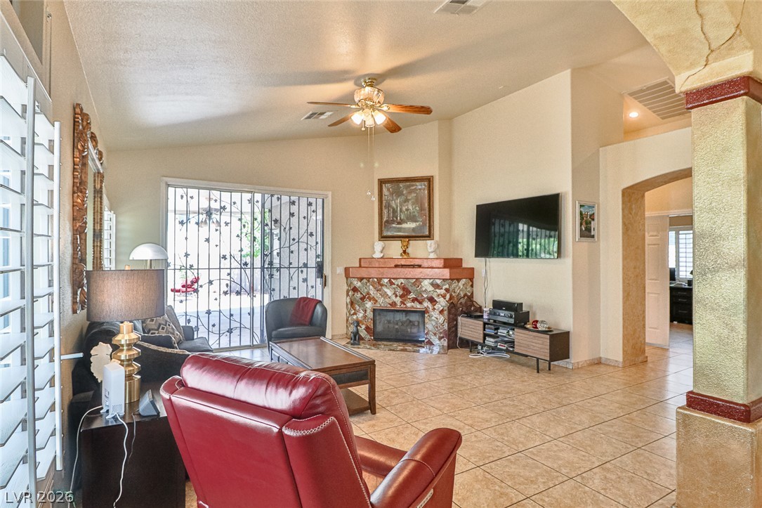 Photo 16 of 56, 5752 Shermer Court