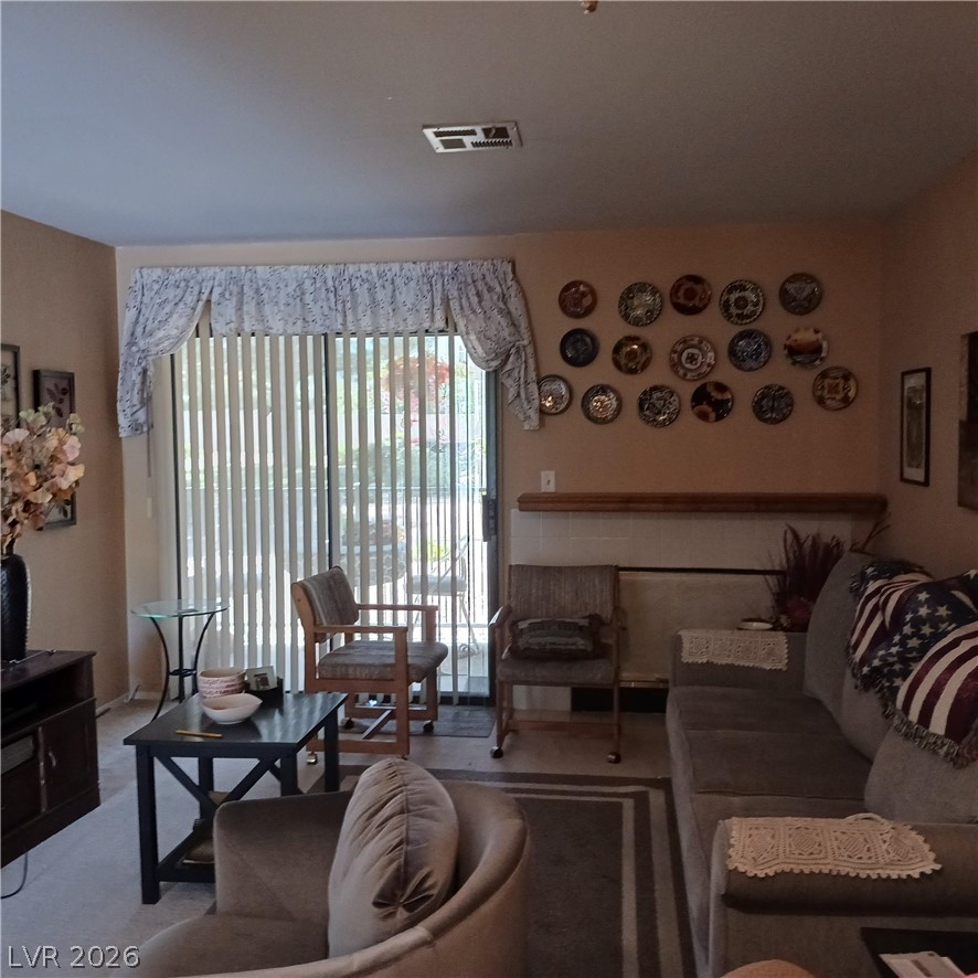 Photo 15 of 27, 2856 Bluebonnet Drive #2