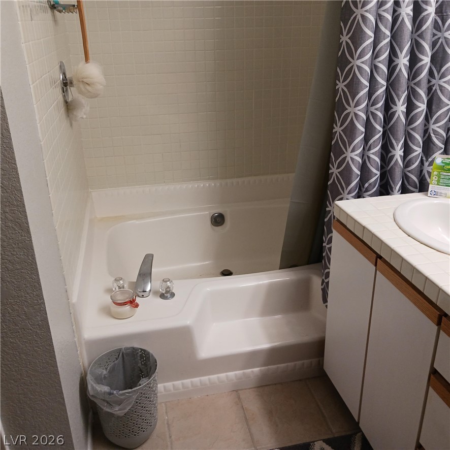 Photo 22 of 27, 2856 Bluebonnet Drive #2
