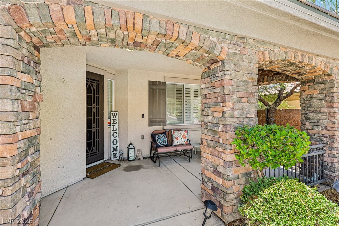 Photo 6 of 64, 834 La Sconsa Drive