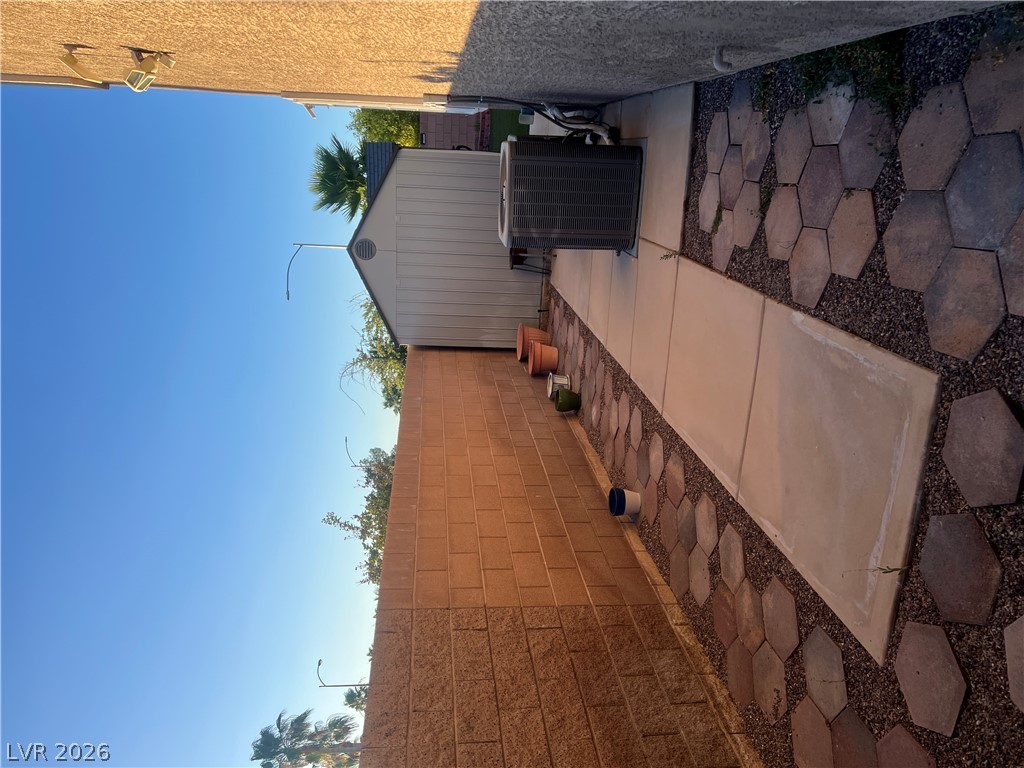 Photo 6 of 43, 6490 W Diablo Drive