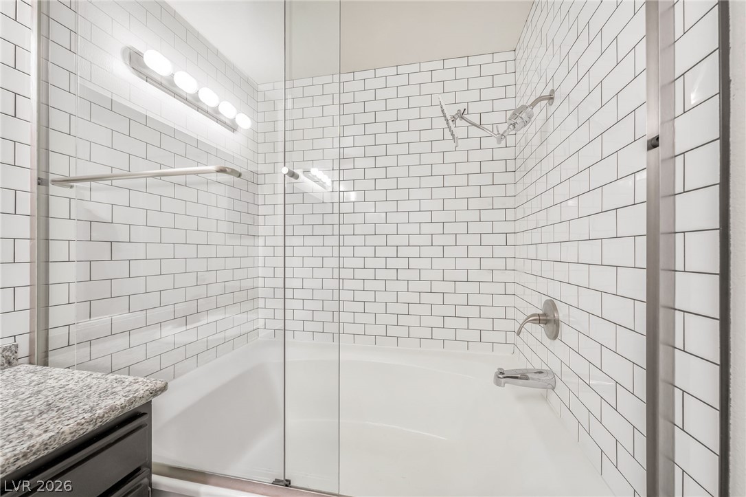 Photo 27 of 39, 2200 S Fort Apache Road #2229