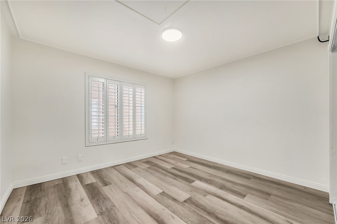 Photo 21 of 39, 2200 S Fort Apache Road #2229