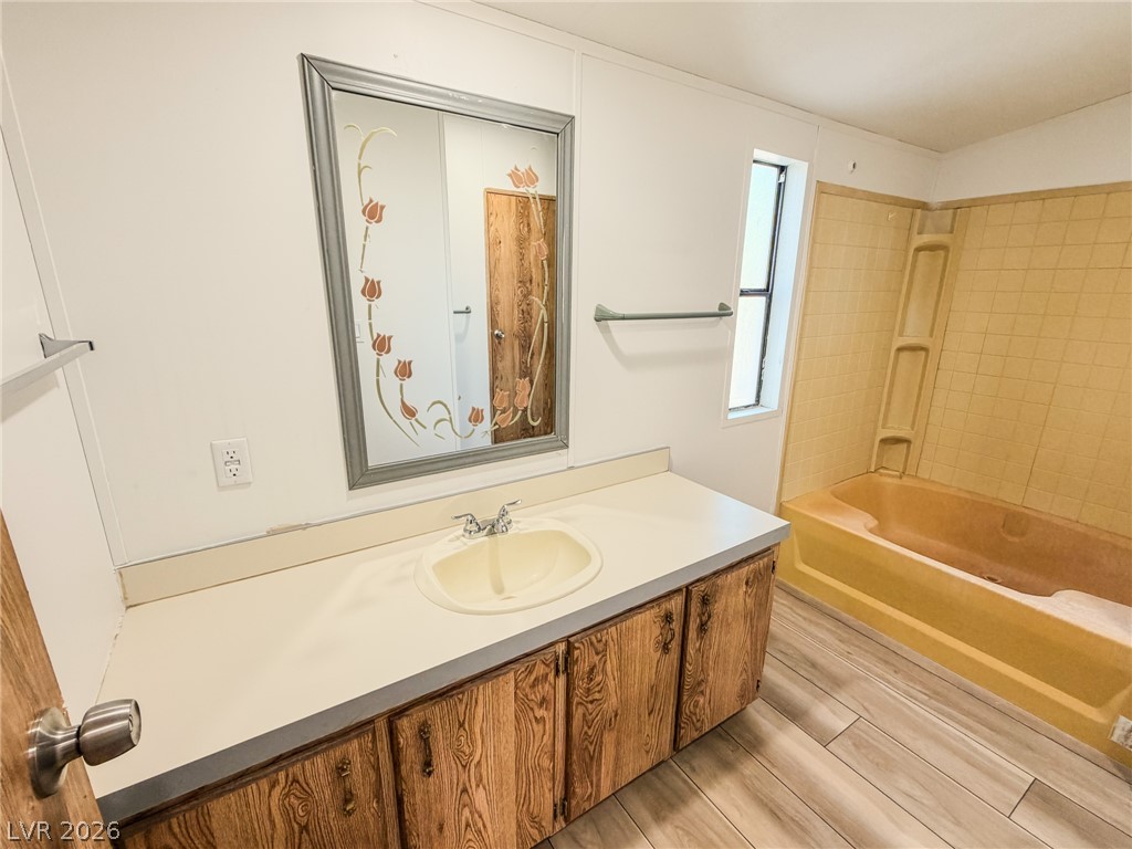 Photo 17 of 27, 2140 Cicchi Street
