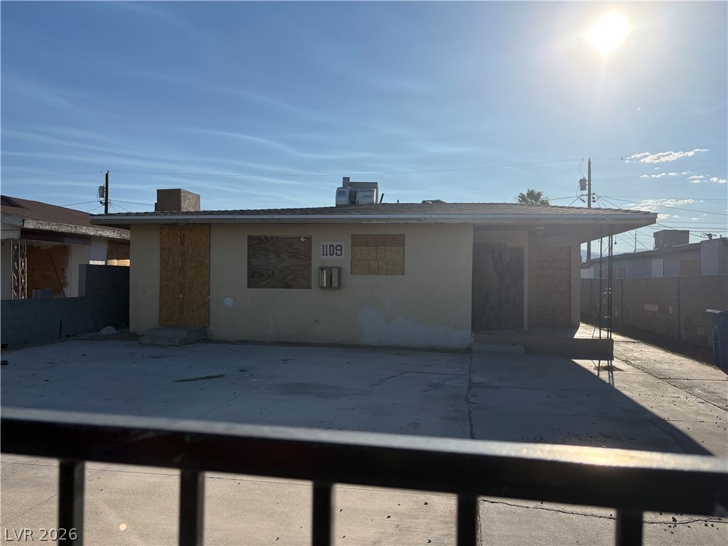 Photo 2 of 1109 Cunningham Drive