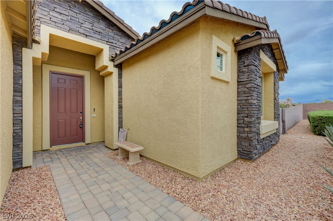 Photo 7 of 64, 1526 Quail Vista Court