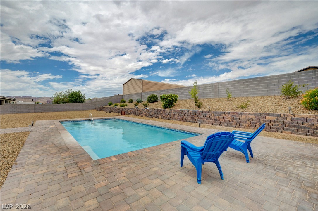 Photo 2 of 1526 Quail Vista Court