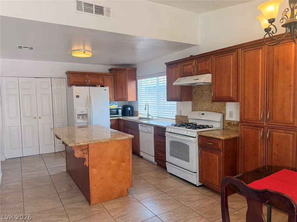 Photo 4 of 6357 Sparrow Lane