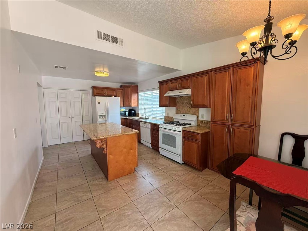 Photo 5 of 6357 Sparrow Lane